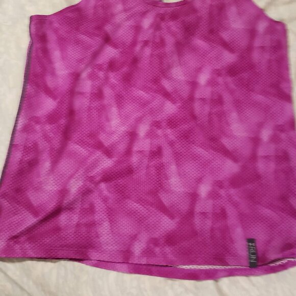 Hurley Workout Racerback Tank Top Wickaway lined in Size L - Picture 2 of 5